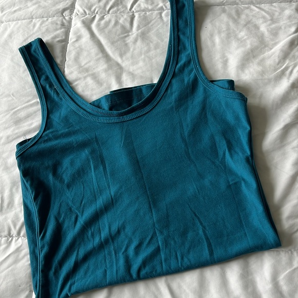 No Boundaries teal blue tank top - Picture 2 of 4